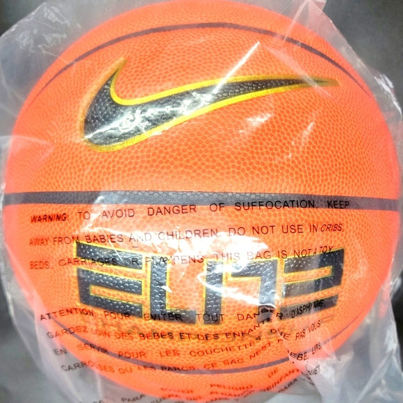 Nike Elite NCAA UCLA Championships Basketball Full Sz 29.5 New - Picture 3 of 3